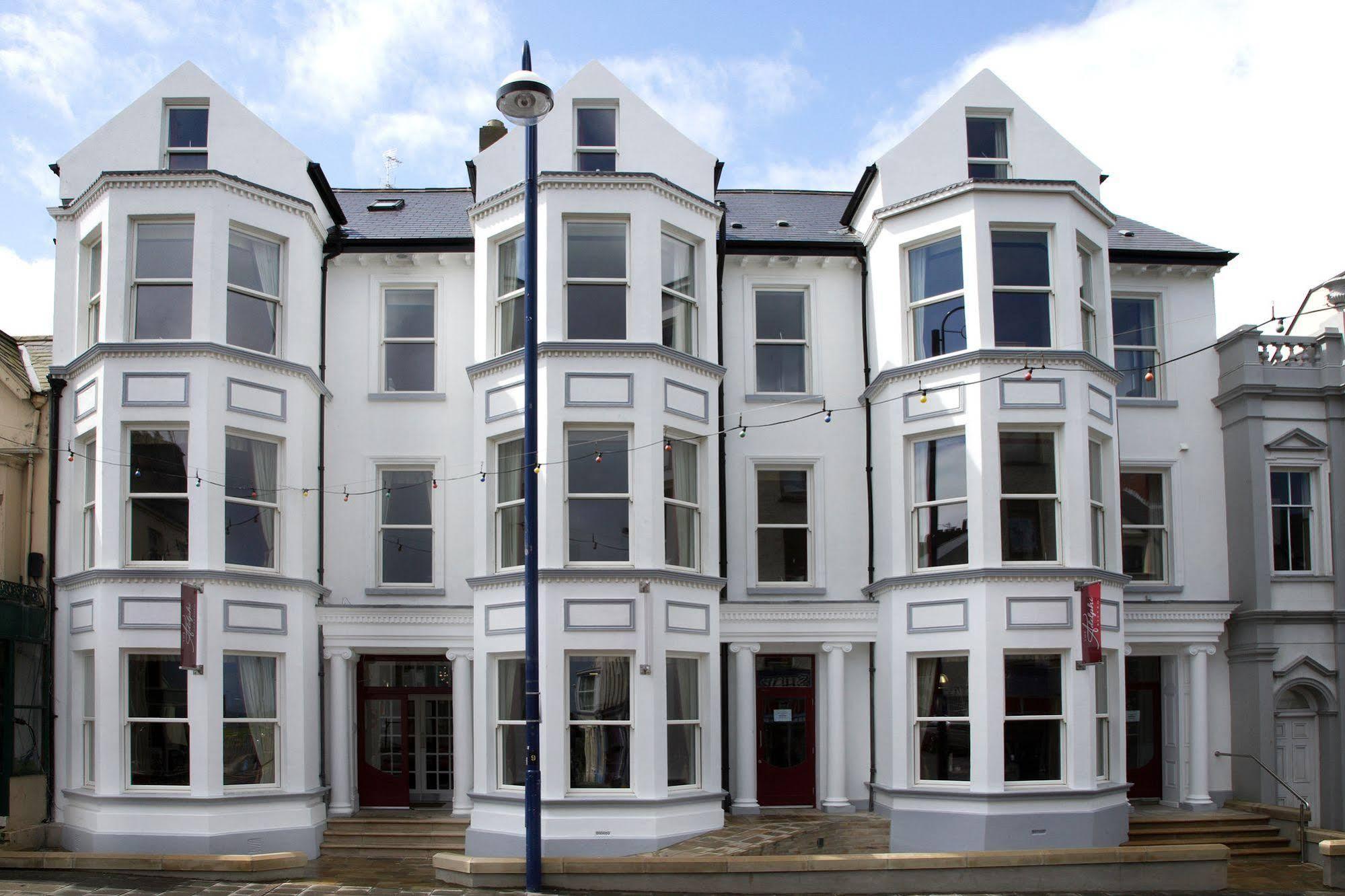 מלון Portrush Adelphi מראה חיצוני תמונה The former hotel