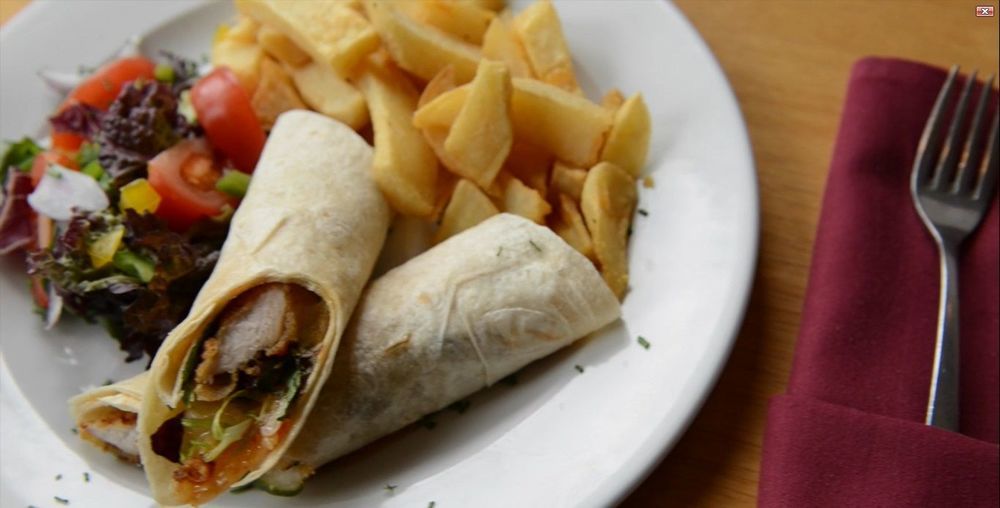 מלון Portrush Adelphi מראה חיצוני תמונה A tortilla wrap